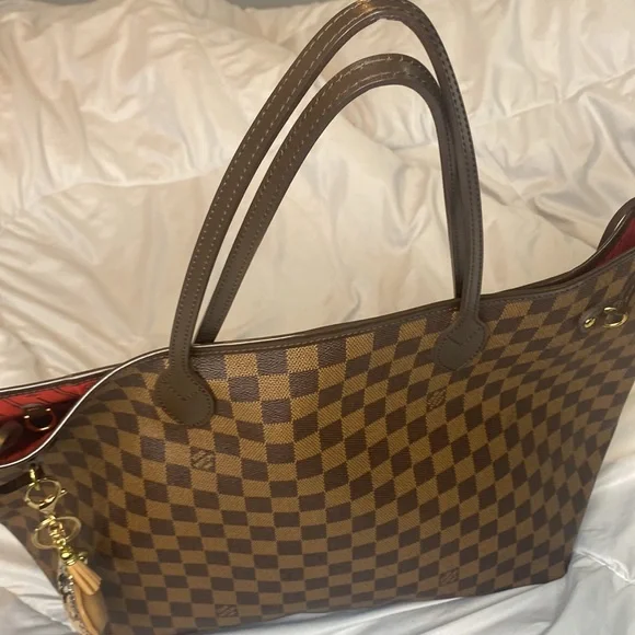 Large Neverfull - Picture 4 of 13